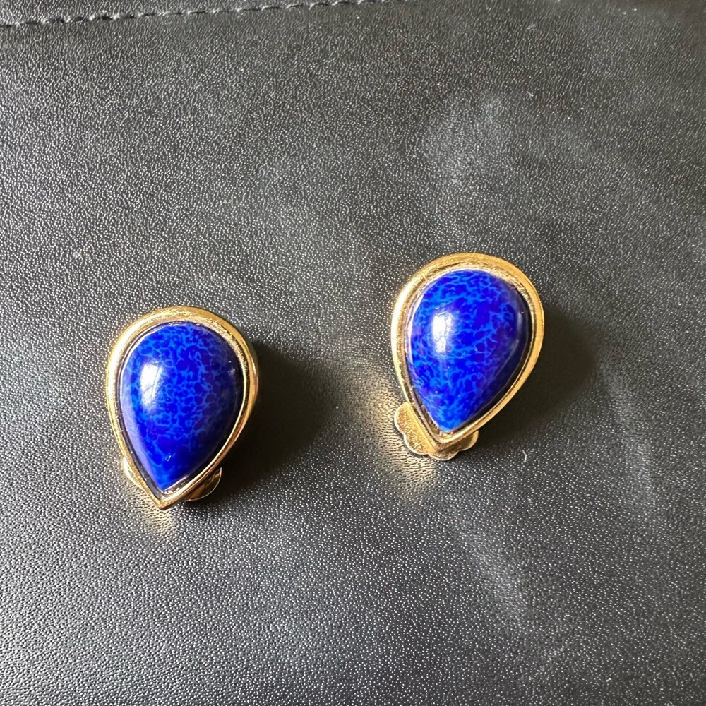 Christian Dior Vintage Gold plated, blue lapis stone clip-on earrings